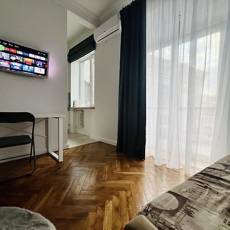 Kyiv Old Town Apartment Near Golden Gate Luaran gambar